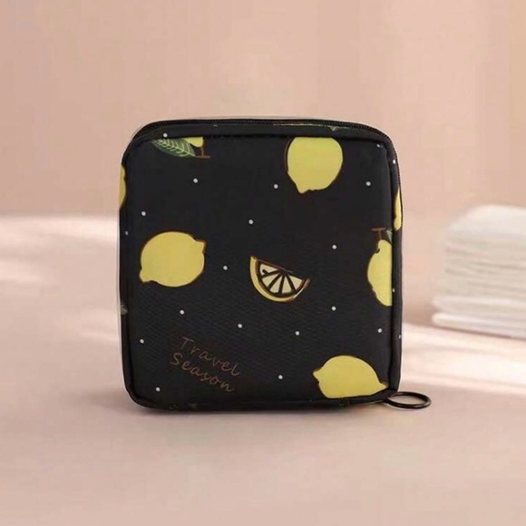 Stylish And Practical Multi-Function
Travel Storage Bag black - Picture 1 of 3